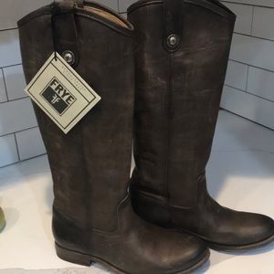 New Frye Melissa Brown distressed leather boots